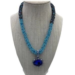 Two toned blue beaded‎ pendant. Hand beaded bezel OilNana creation one of a kind